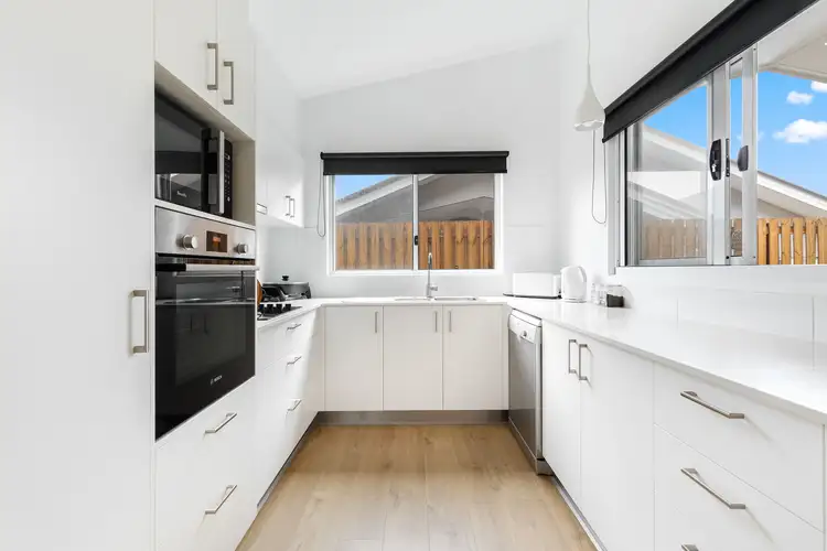 208/2-20 Island View Drive, Urangan QLD 4655