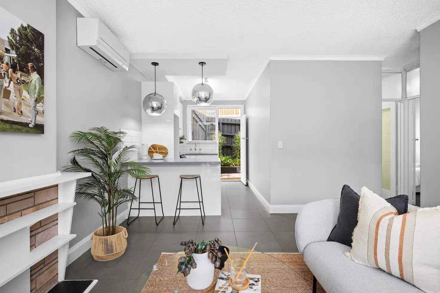 Main view of Homely unit listing, 1/50-51 Nepean Highway, Aspendale VIC 3195