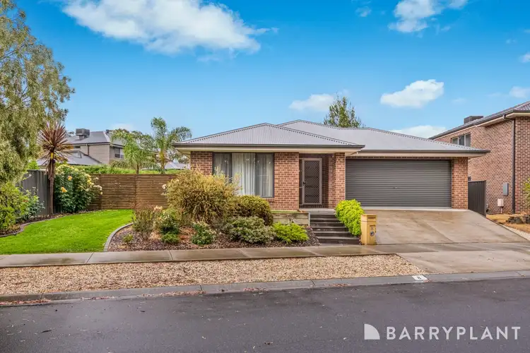 Second view of Homely house listing, 8 Yarra Court, Eaglehawk VIC 3556