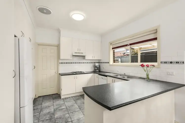 Sixth view of Homely villa listing, 1/21 Gregory Street, Oak Park VIC 3046