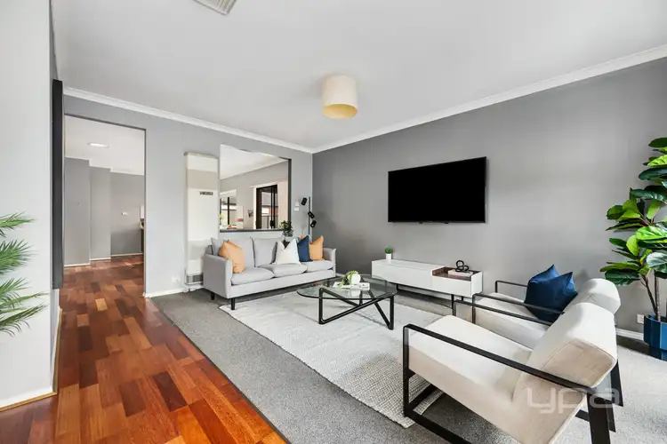 Second view of Homely house listing, 18 Cheltenham Close, Craigieburn VIC 3064