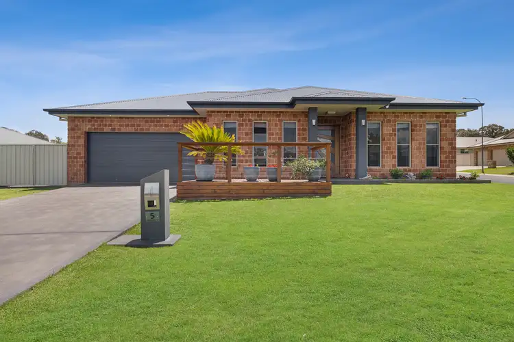 Main view of Homely house listing, 5 Hollingsworth Drive, Gulgong NSW 2852