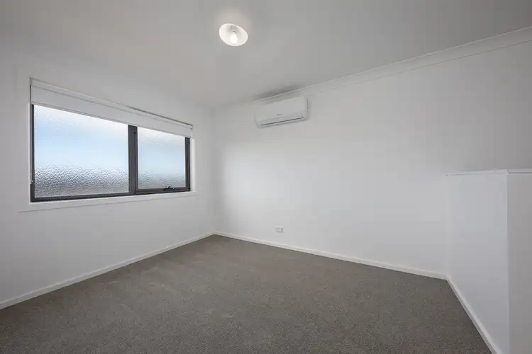 Fourth view of Homely townhouse listing, 7 Jonquil Walk, Diggers Rest VIC 3427
