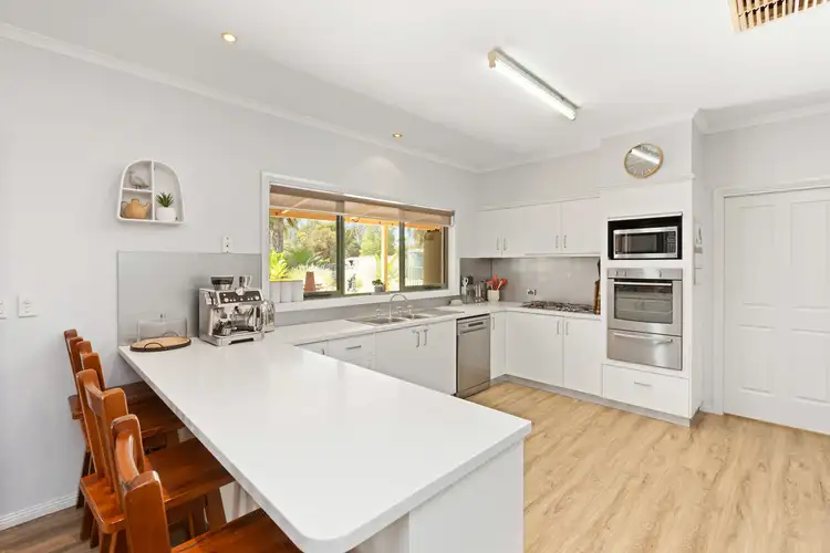 Sixth view of Homely house listing, 1 Kokoda Court, Robinvale VIC 3549