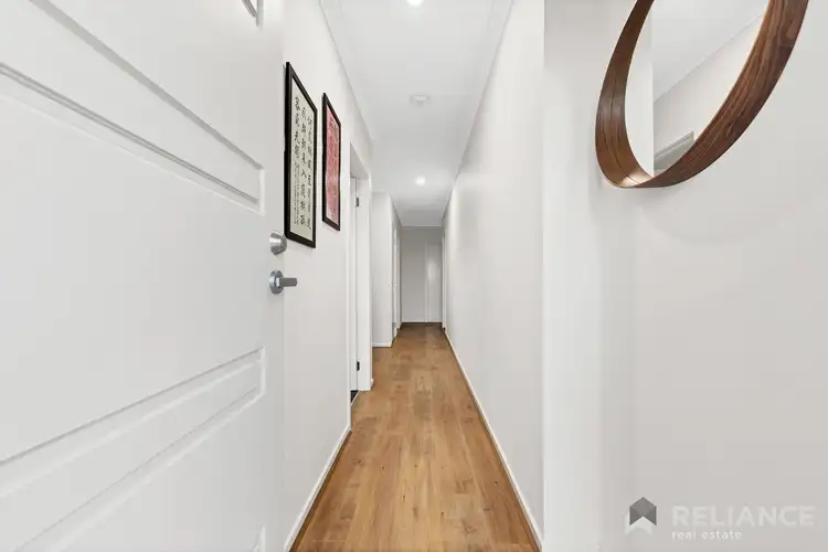 Second view of Homely house listing, 42 Daglish Way, Werribee VIC 3030
