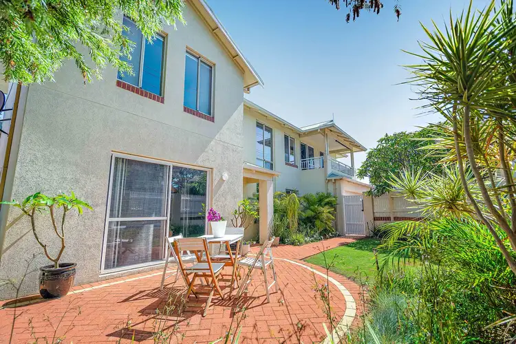 99 Newborough Street, Scarborough WA 6019