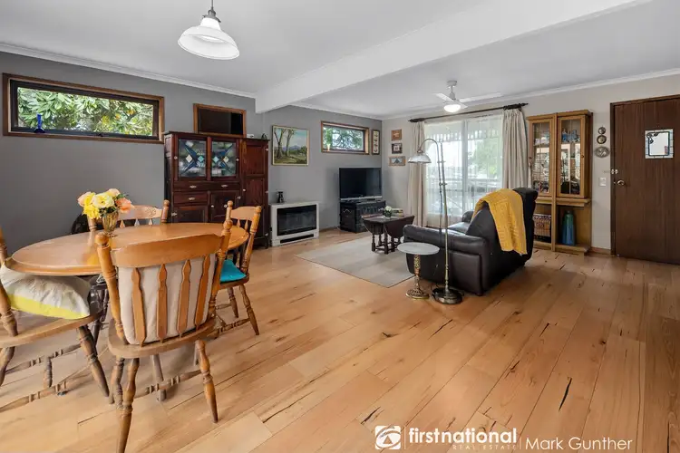 Sixth view of Homely house listing, 2 Eadie Avenue, Healesville VIC 3777