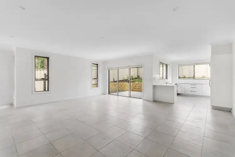 Fifth view of Homely townhouse listing, 2/32 Brian Street, Balgownie NSW 2519