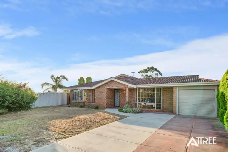 4 Ferntree Close, Thornlie WA 6108