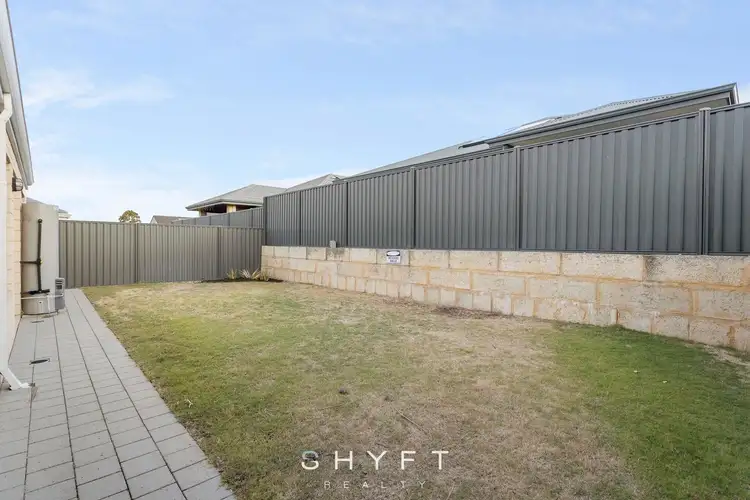 Sixth view of Homely house listing, 10 Ephrussi Way, Landsdale WA 6065