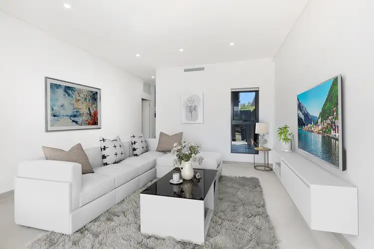 22b Sullivan Avenue, Lurnea NSW 2170