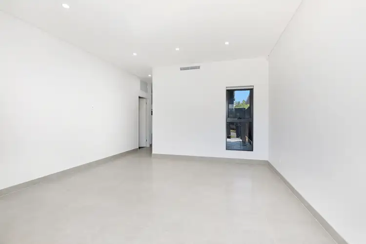 Fifth view of Homely semi-detached listing, 22b Sullivan Avenue, Lurnea NSW 2170