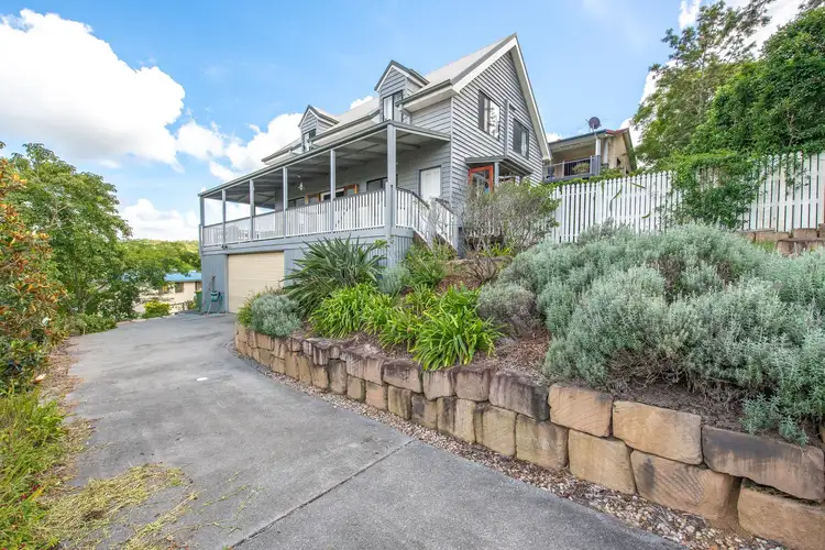 1 Cranwood Court, Ferny Hills QLD 4055