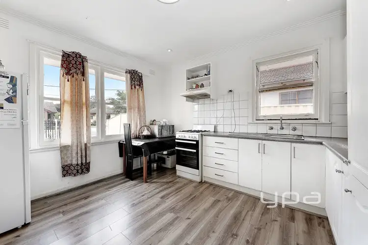 Sixth view of Homely house listing, 15 Avalon Avenue, Broadmeadows VIC 3047