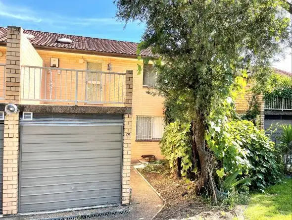 20/1 Reid Avenue