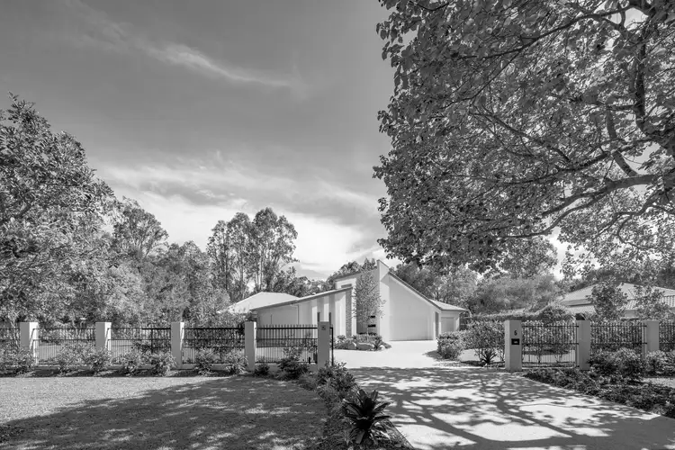 5 Habitat Place, Noosa Heads QLD 4567