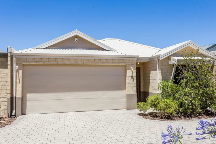 2/25 Peppermint Gardens, Aubin Grove WA 6164