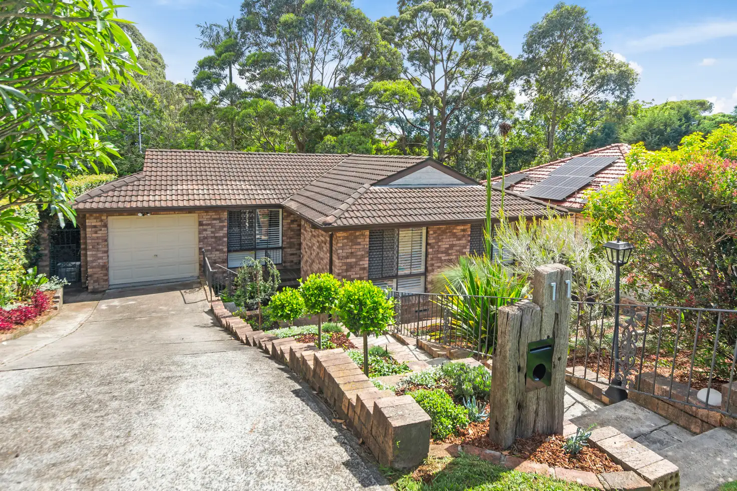 Main view of Homely house listing, 11 Cresting Avenue, Corrimal NSW 2518