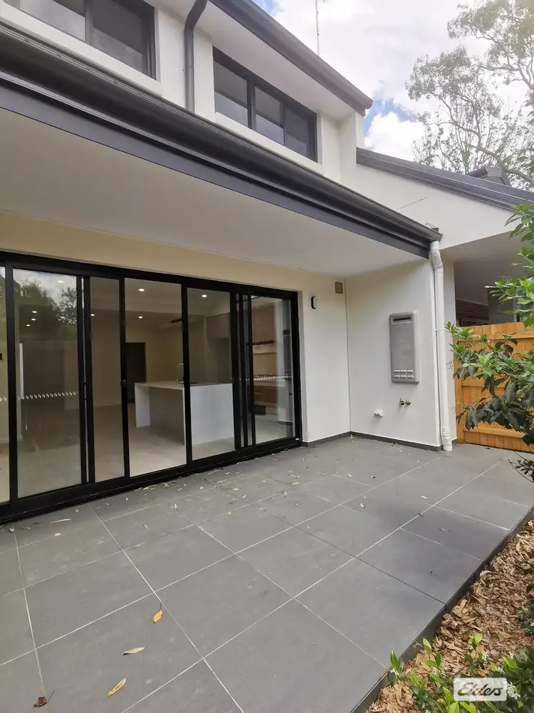 2/31 Wyatt Avenue, Burwood NSW 2134