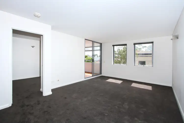 31/37 Iredale Street