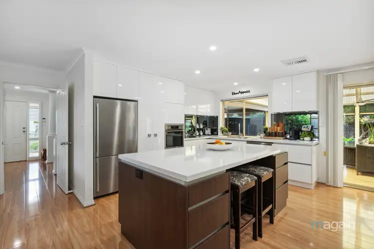 Fifth view of Homely house listing, 6 Annabelle Drive, Hallett Cove SA 5158