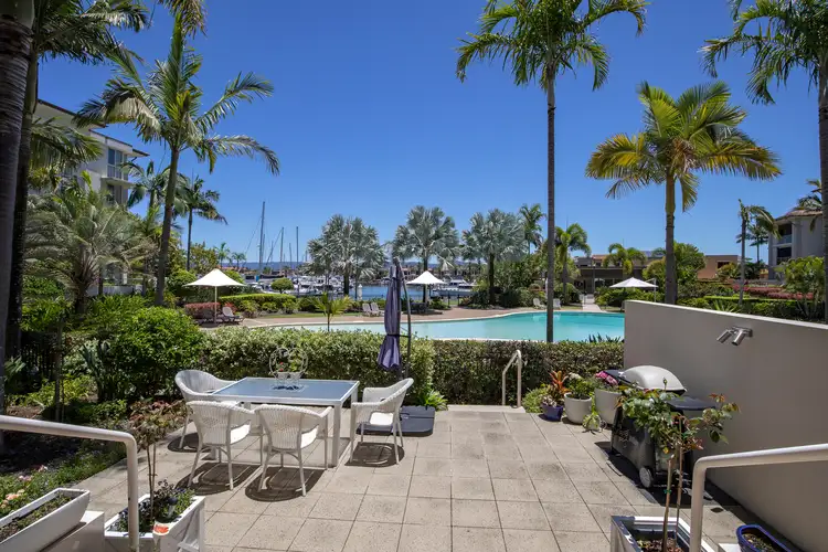 1734/1 Rialto Quay Drive, Hope Island QLD 4212