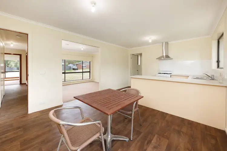 Fifth view of Homely house listing, 3 Rapsey Court, Wodonga VIC 3690