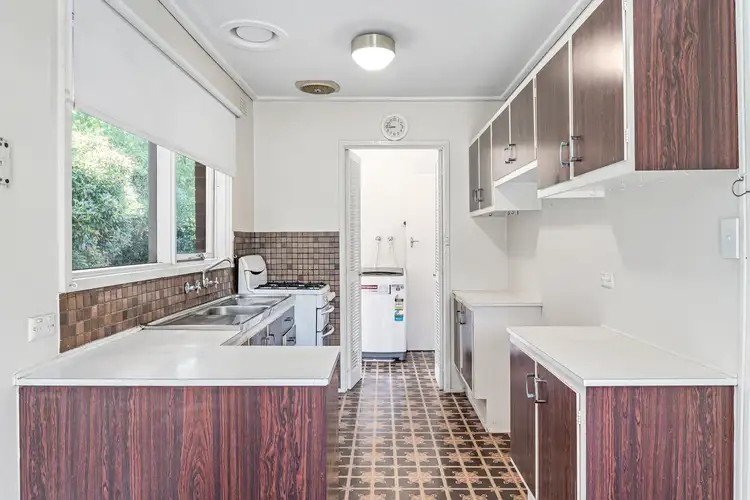 Third view of Homely house listing, 6 Oaklands Crescent, Frankston VIC 3199