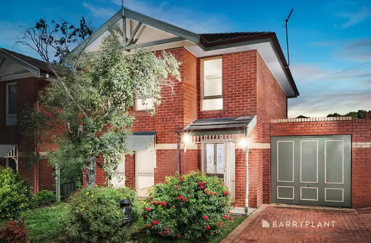 12 Silverbirch Rise, Mill Park VIC 3082