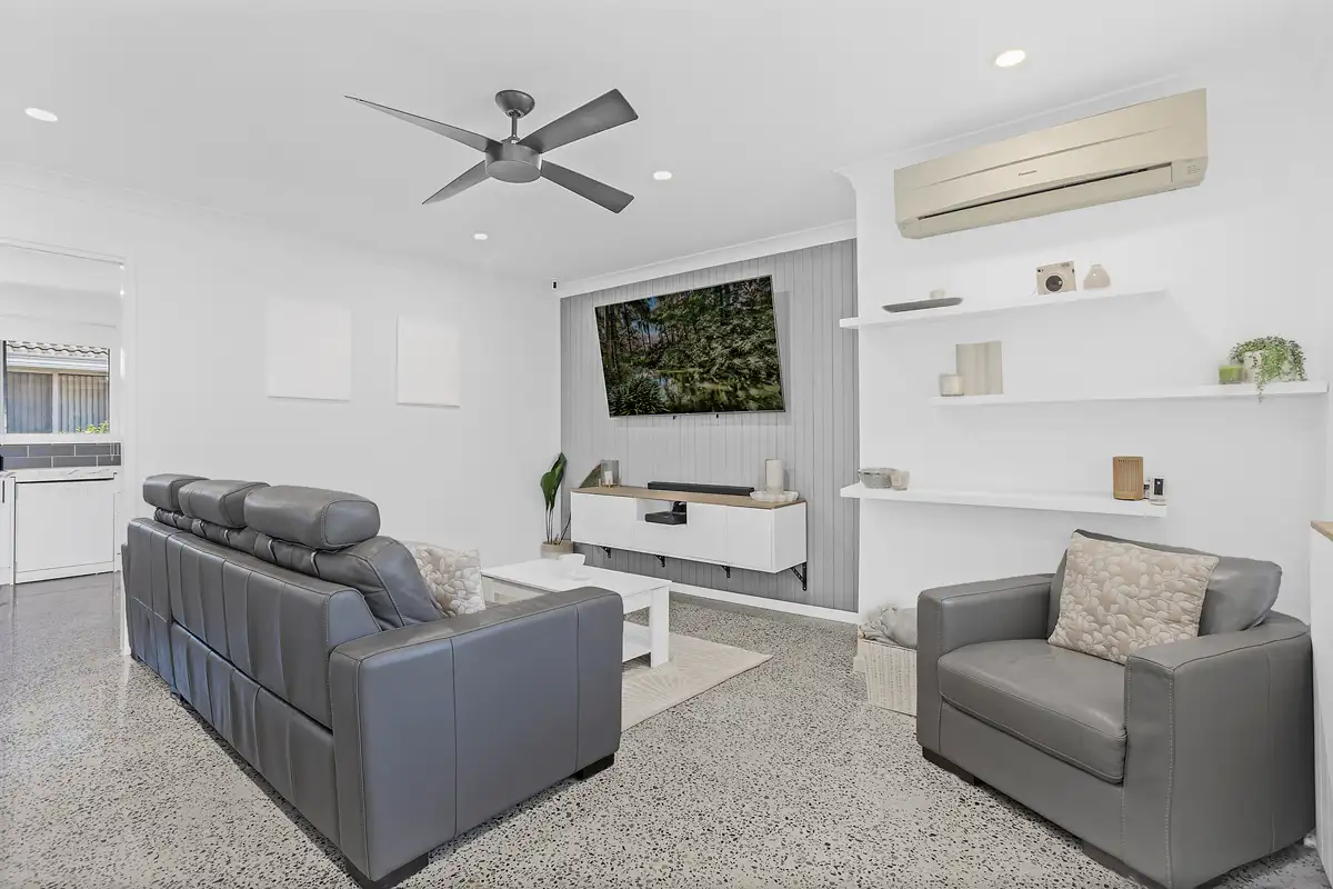 Main view of Homely villa listing, 2/7 Dernancourt Avenue, Engadine NSW 2233