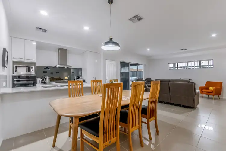 Fourth view of Homely house listing, 8 Langer Crescent, Champion Lakes WA 6111