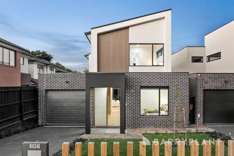 297 Greenwood Drive, Watsonia VIC 3087