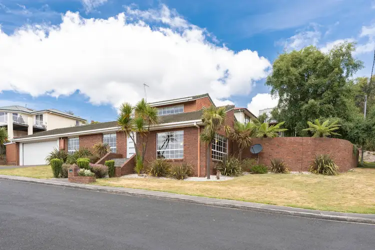 76 Surrey Street, Devonport TAS 7310
