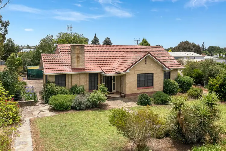 17 Sandergrove Road, Strathalbyn SA 5255