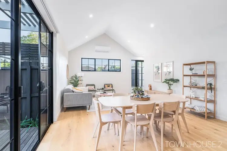 Fifth view of Homely townhouse listing, 2/8 Bundoora Crescent, Highton VIC 3216