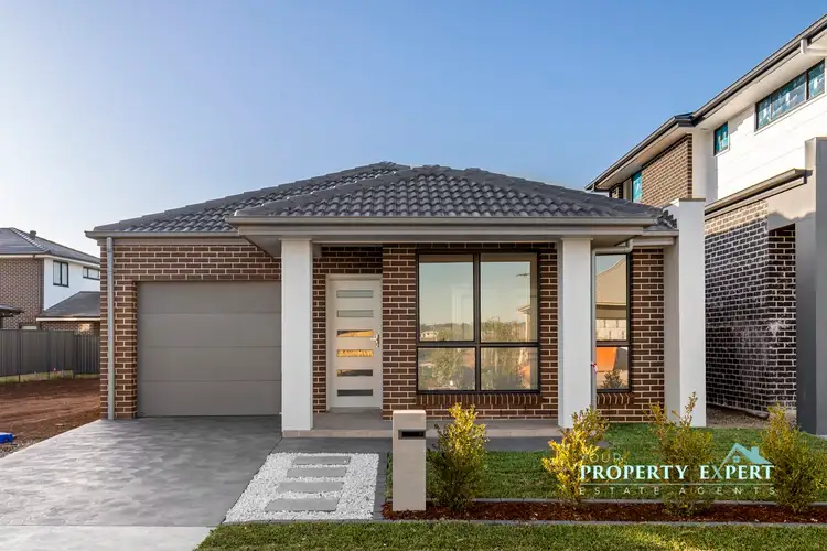 22 Plaingale Street, Marsden Park NSW 2765