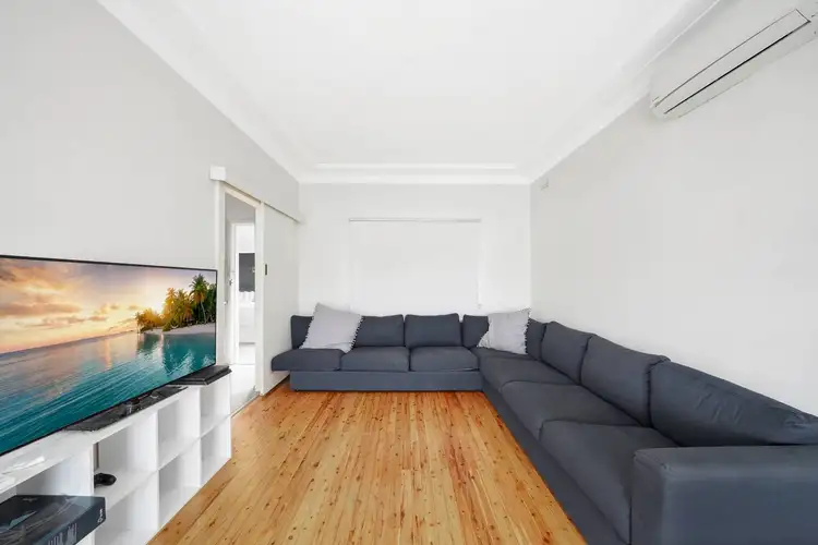 Second view of Homely house listing, 5 Sussman Crescent, Smithfield NSW 2164