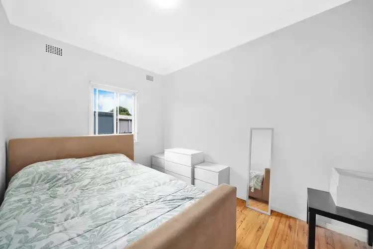 Fourth view of Homely house listing, 5 Sussman Crescent, Smithfield NSW 2164