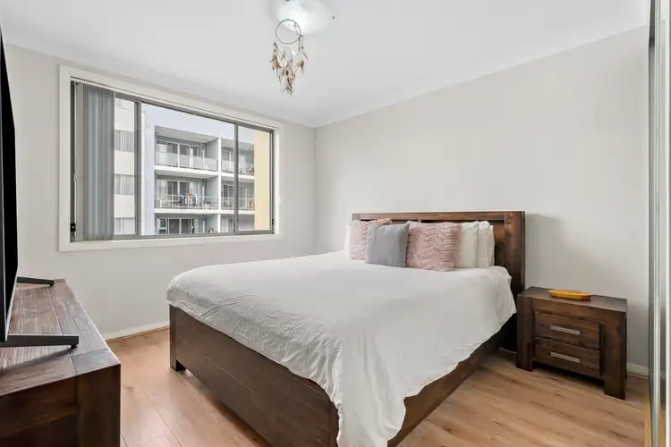 Fifth view of Homely apartment listing, 101/8a Myrtle Street, Prospect NSW 2148