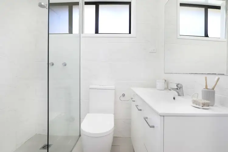 Third view of Homely house listing, 5 Cedar Grove, Keiraville NSW 2500