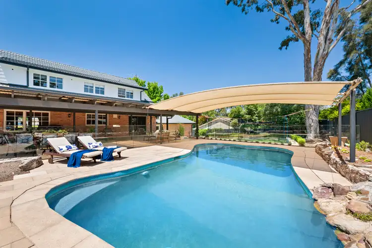 4 Woodburn Place, Glenhaven NSW 2156