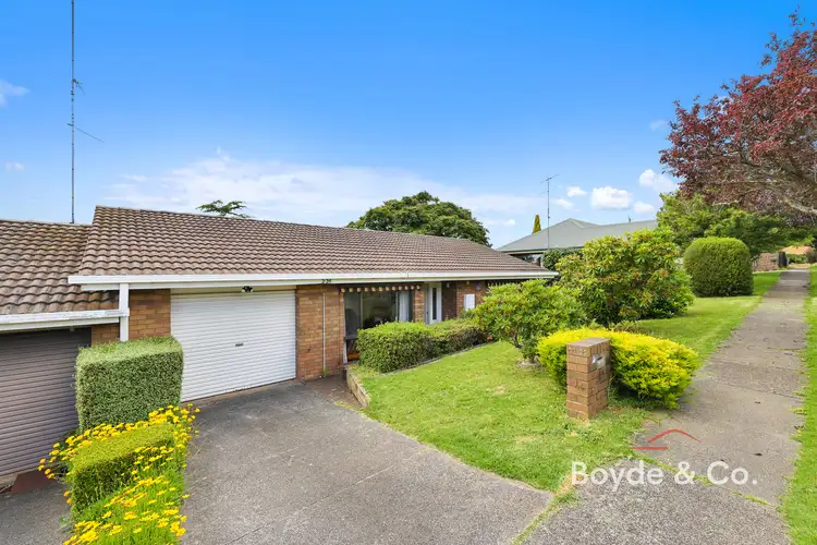 2/26 MacArthur Street, Warragul VIC 3820