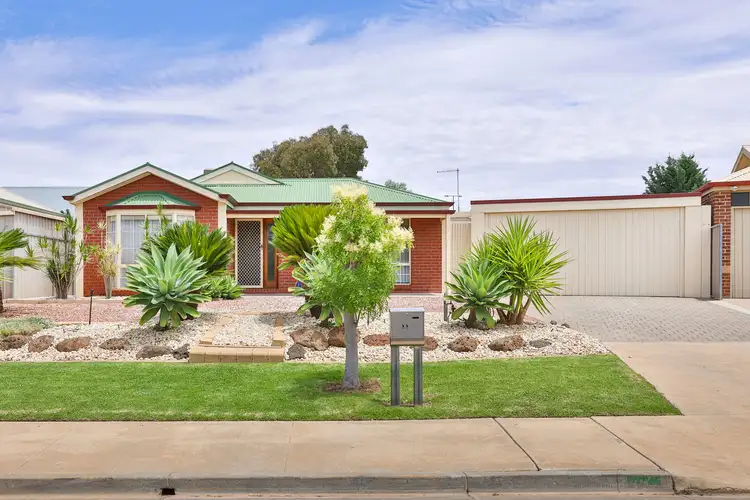 11 Vineleaf Street, Mildura VIC 3500