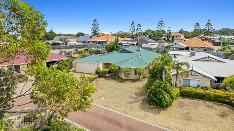 Third view of Homely house listing, 32 Aldenham Heights, Halls Head WA 6210
