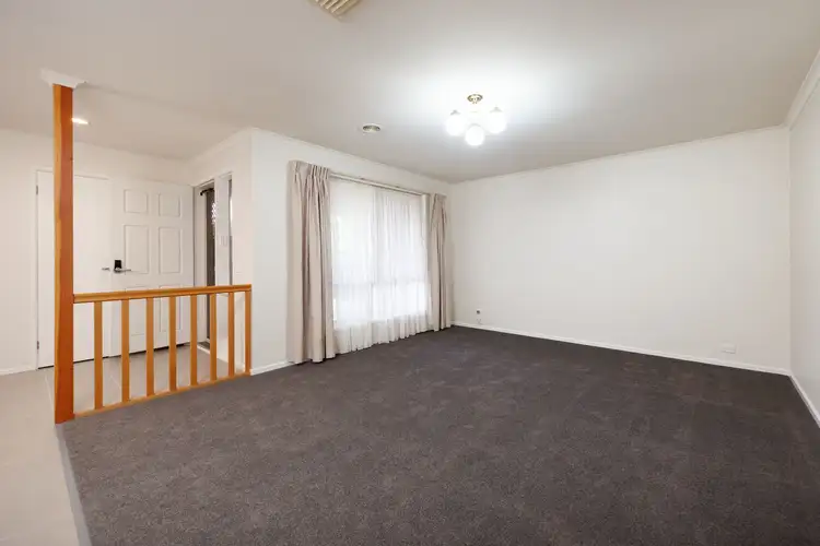 Second view of Homely house listing, 4 Canary Court, Wodonga VIC 3690