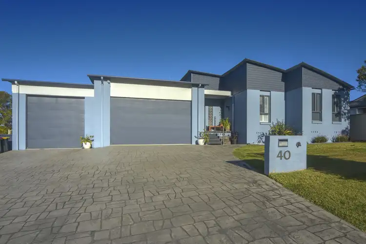 40 Sheraton Circuit, Bomaderry NSW 2541