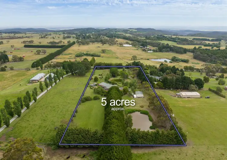 608 Couangalt Road, Gisborne VIC 3437