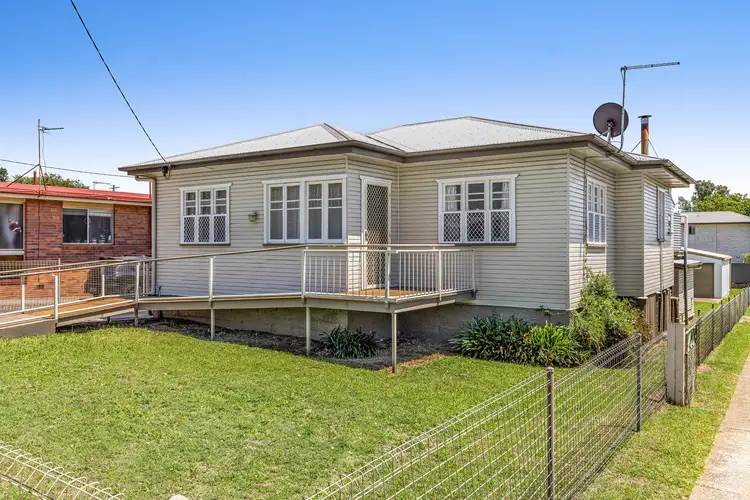 217 Taylor Street, Wilsonton QLD 4350