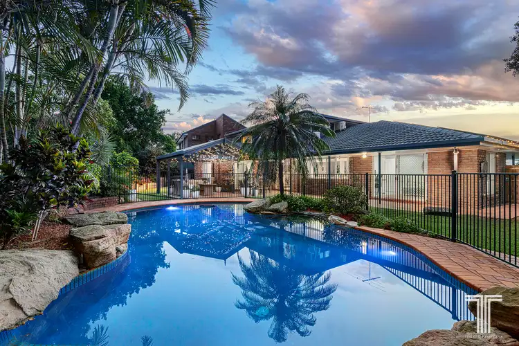 10 Naretha Street, Carindale QLD 4152