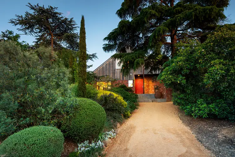 28 Blakeley Road, Castlemaine VIC 3450
